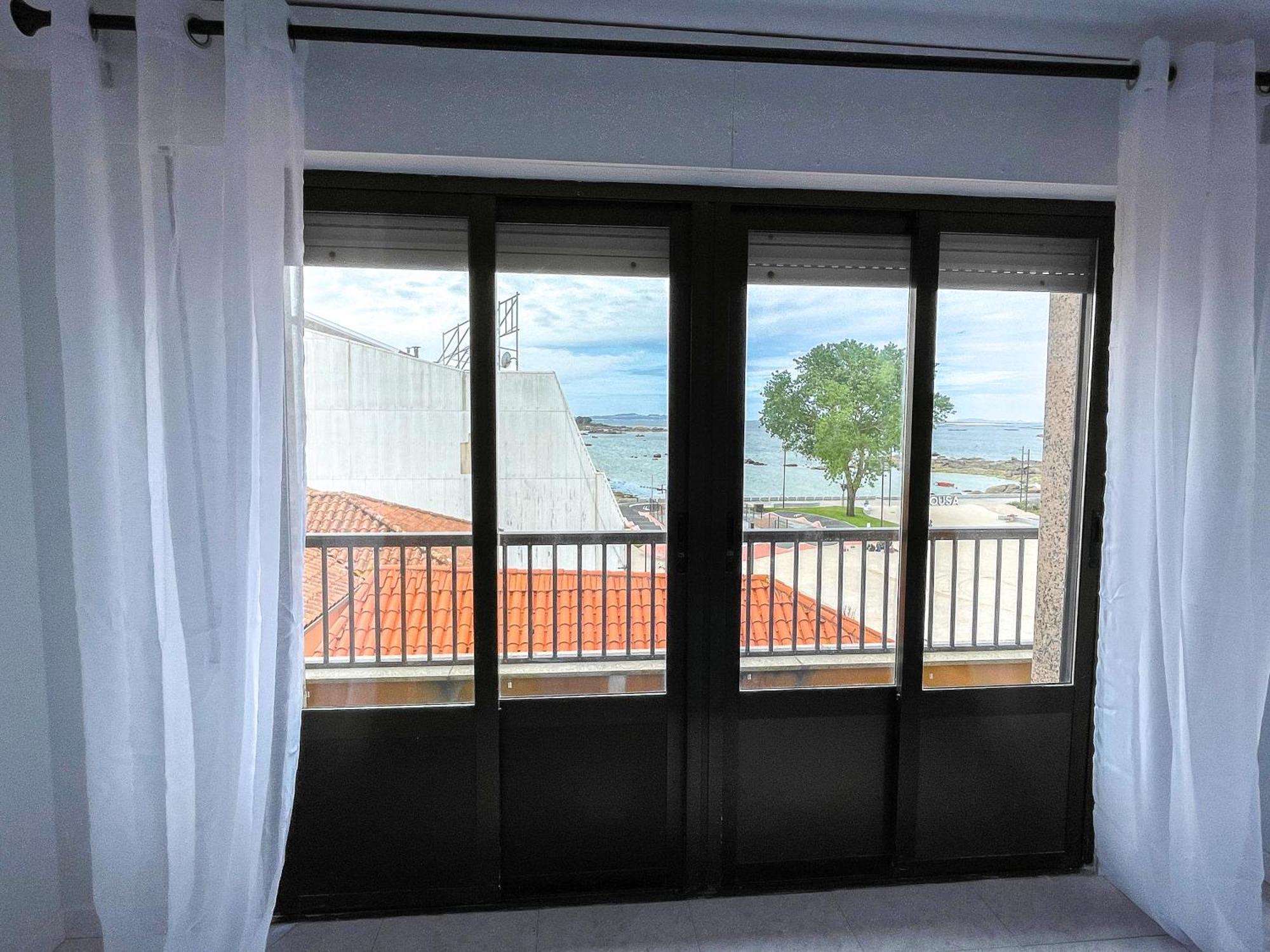 Complejo Tamanaco Illa De Arousa 3000 מראה חיצוני תמונה